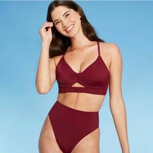 #21 NWT Shade & Shore Cut Out Top 32B Bikini Bottom S 4-6 Cranberry red
Swimming